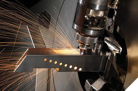 Cắt ống bằng tia laser