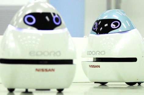 Nissan Eporo – Robot ứng dụng công nghệ xe hơi