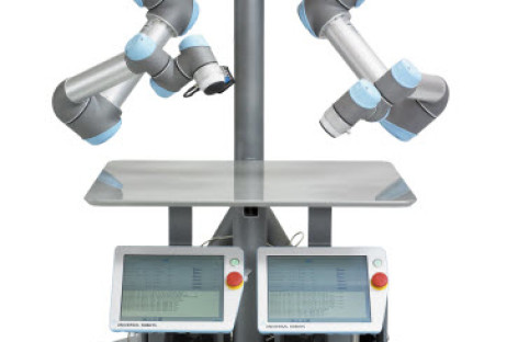 Robot đầu tiên cùng làm việc trực tiếp với công nhân trong nhà máy sản xuất xe ô tô Volkswagen