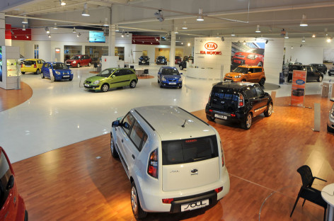 Người tiêu dùng Việt Nam và ước mơ ô tô giá rẻ