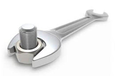 Tìm hiểu cách sử dụng dụng cụ cầm tay an toàn và đúng kĩ thuật tại xưởng làm việc