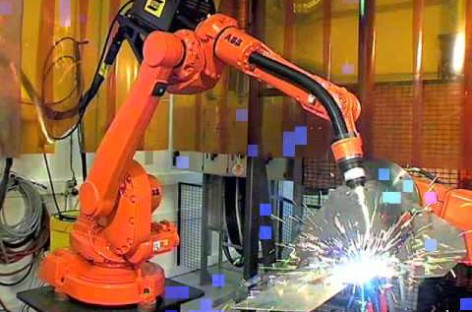 Robot hàn – sản phẩm công nghệ cao cho các nhà máy