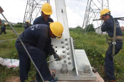 Đường dây Pleiku-Mỹ Phước-Cầu Bông: Hối hả ngày cuối năm