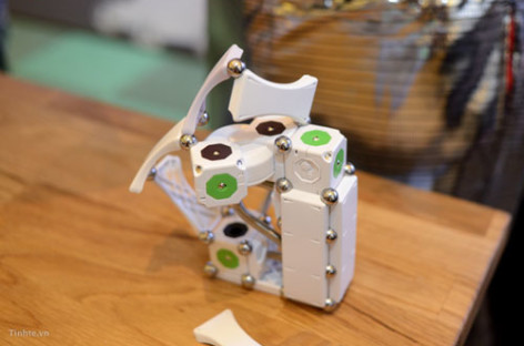 Robot tháo ráp khối Modular Robotics