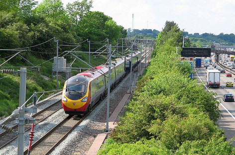 Tuyến đường sắt cao tốc West Coast Main Line (WCML) Anh Quốc