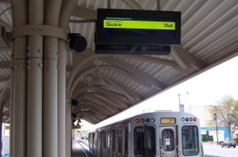 Màn hình thông tin tại sân ga Chicago