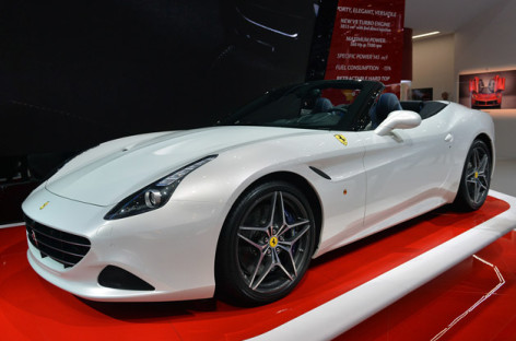 Ferrari giải thích chi tiết về siêu xe mui xếp California T
