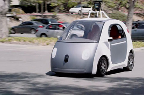 Google ra mắt mẫu xe không phanh, không vô lăng