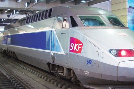 Mười công ty Pháp mang công nghệ đường sắt đô thị đến Việt Nam