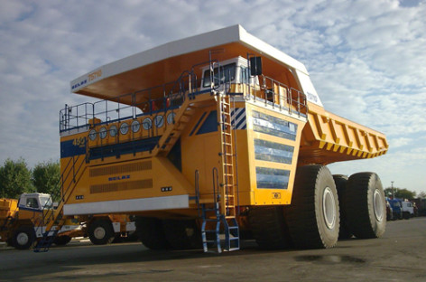 Xe tải lớn nhất thế giới