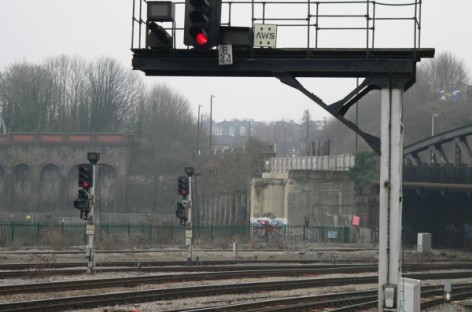 Nghiên cứu phần mềm ưu tiên tàu cho ngành đường sắt