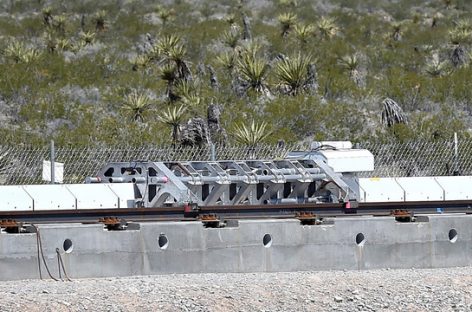 [Video] Cuộc thử nghiệm đầu tiên của công nghệ Hyperloop