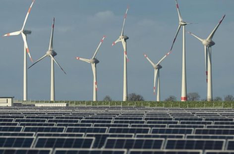 Đức: Giá điện xuống mức âm, nhà cung cấp trả lại tiền cho dân vì năng lượng gió quá dư thừa