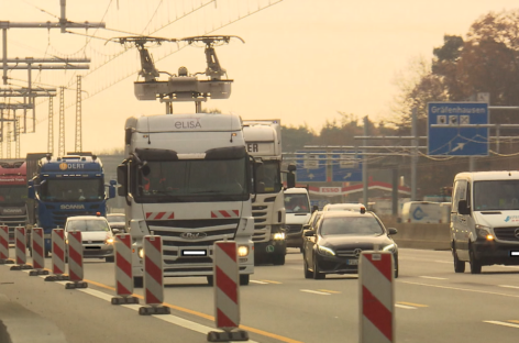 [Hannover Messe 2020] CHLB Đức thử nghiệm hệ thống đường sạc pin cho xe tải “lai”