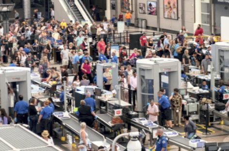 Máy soi hành lý sử dụng công nghệ AI sẽ hoạt động nhanh hơn và chính xác hơn nhân viên tại sân bay