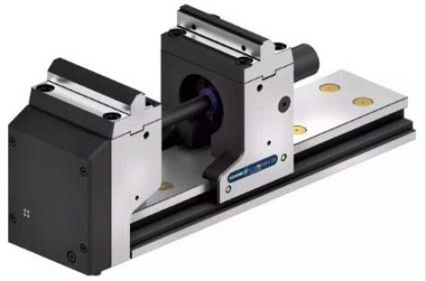 [Video] Thiết bị kẹp năm trục được điều khiển bằng điện của Công ty SCHUNK