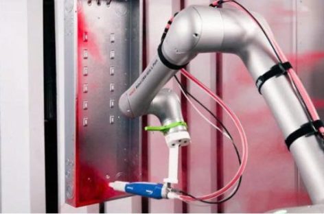 Công ty Fanuc đã nhận được đơn hàng giá trị cao cung cấp robot cho một dây chuyền sơn ô tô hạng sang