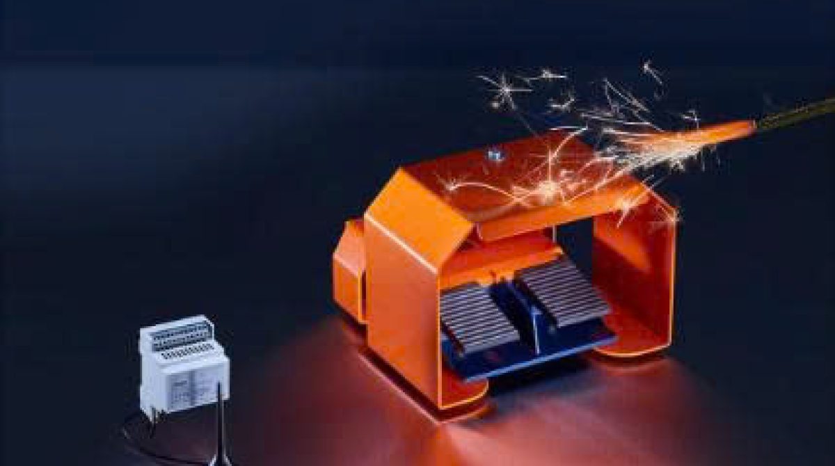 [Video] Công tắc chân mới giúp công nhân hàn di chuyển tự do khi làm việc