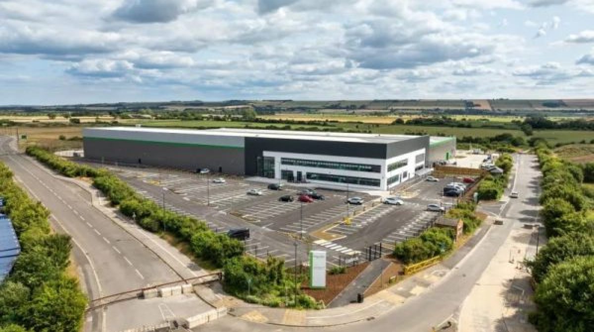 Nhà máy thông minh của Tập đoàn Schneider Electric sẽ thúc đẩy quá trình chuyển đổi năng lượng tại Anh