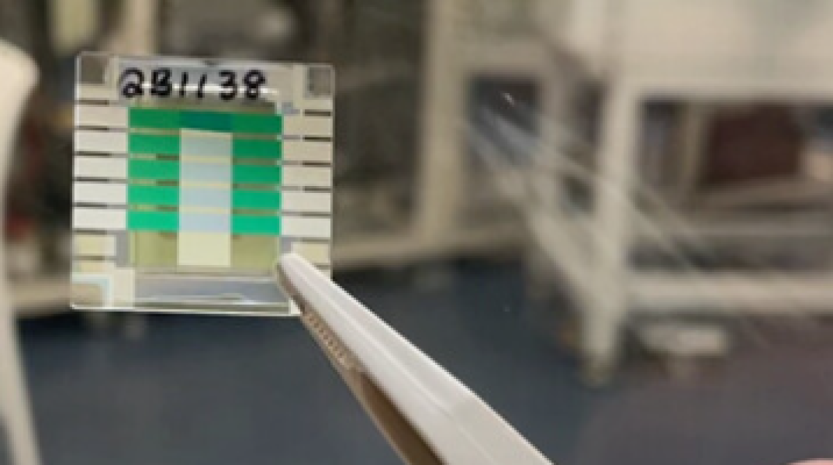 Các nhà nghiên cứu Úc giới thiệu nguyên mẫu pin lượng tử