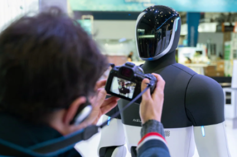 Ứng dụng robot trí tuệ nhân tạo trong hệ thống công nghiệp