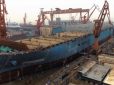 Quy trình đóng những con tàu container khổng lồ