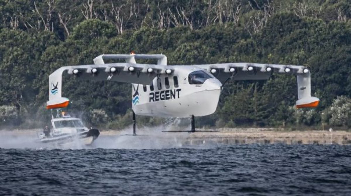 [Video] Nguyên mẫu tàu bay Seaglider đã hoàn thành chuyến bay đầu tiên có người lái